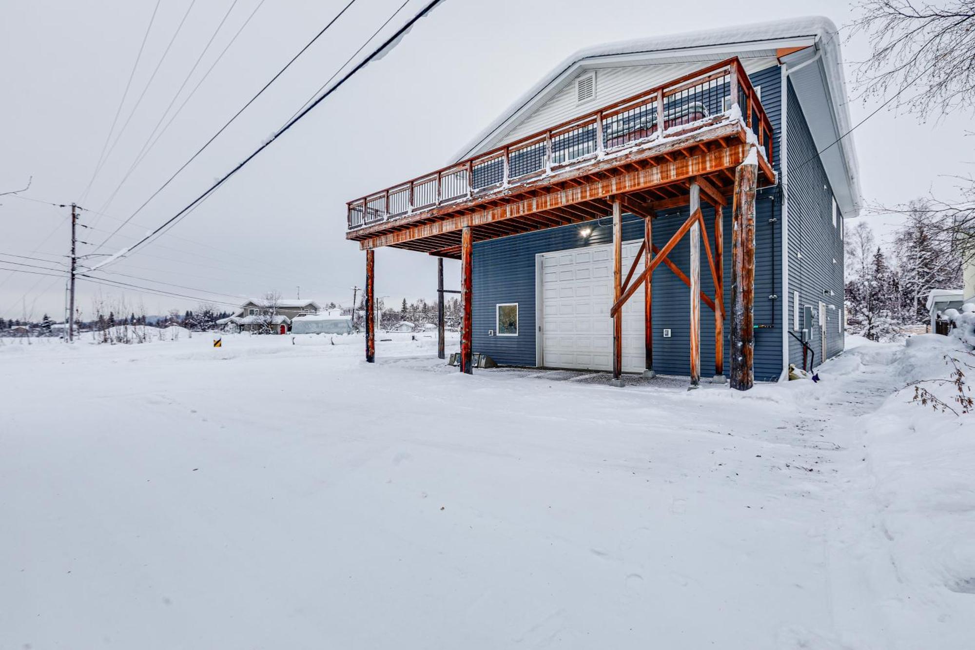 Family-Friendly Fairbanks Home Chena River Access Exterior photo