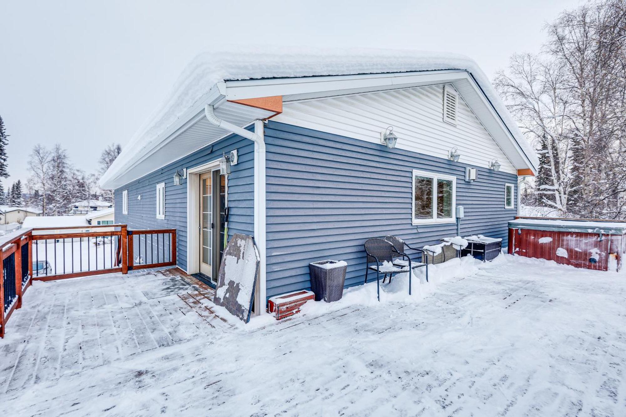 Family-Friendly Fairbanks Home Chena River Access Exterior photo